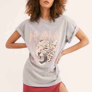 Daydreamer for Free People Grey Def Leppard Tee S